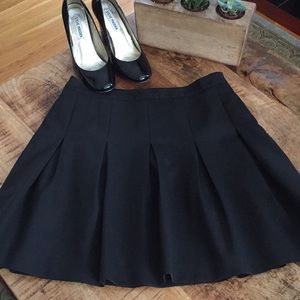Club Monaco Black Skirt